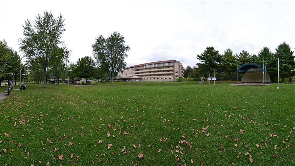 Days Inn Oil City Conference Center Exteriör bild